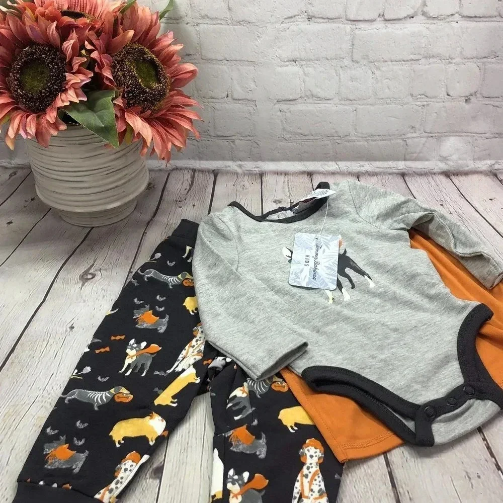 NWT Tommy Bahama set dogs in costume graphics bodysuit with cape joggers
